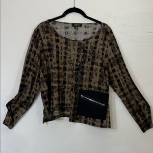 Comfy USA Brown and Black Blouse with Asymmetrical Style and Full-Length Sleeves